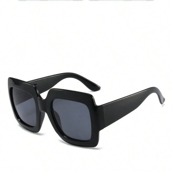 Sunglasses - Picture 3 of 5